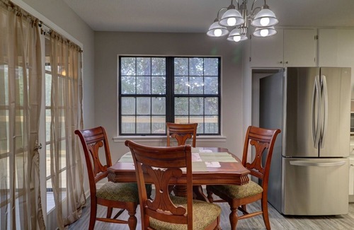 Ranger Haus | Comfortable home near Carter's Lake- Secluded and inviting!