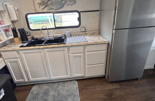 Venice Bootsverleih | Comfortable houseboat, Water assessable, At Venice Marina no hidden fees