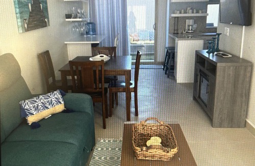 Colinas del Mar Haus | Comfortable safe gated community, located 12 min away from Valle de Guadalupe.