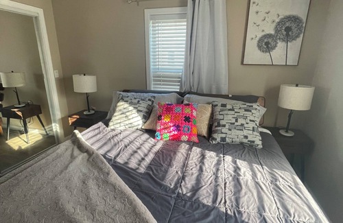 Midland Haus | Comfortable stay in Midland