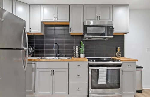 Clarkdale Wohnung | Comfy 2 bedroom w/ Free Parking