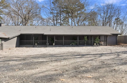 Clarkdale Wohnung | Comfy 2 bedroom w/ Free Parking