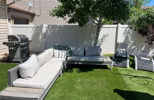 North Salt Lake Haus | Comfy 6 bed with hot tub near downtown SLC