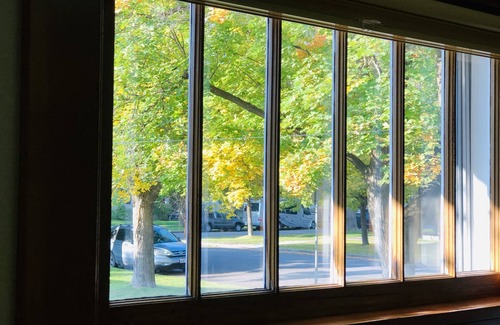 University District Haus | Comfy and Idyllic 1920s Missoula Bungalow in the historic Slants Neighborhood