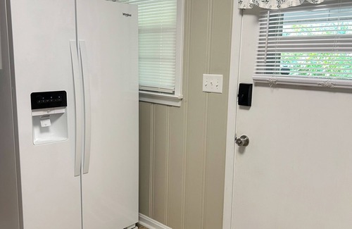 Weaver Haus | Comfy & Cozy Home in Weaver!