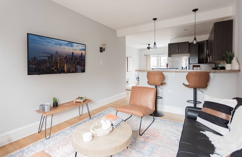 Chicago Wohnung | Comfy|Stylish 1Bd 1Ba - Portage Park