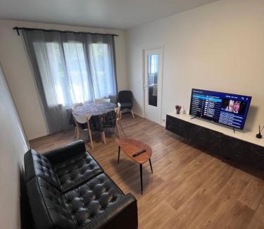 Noisy-le-Sec Wohnung | Commerce à proximité et 10 minute de la gare
