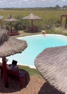 Caseros Kabine | Complejo "La Roca" - Cabañas y Hospedaje