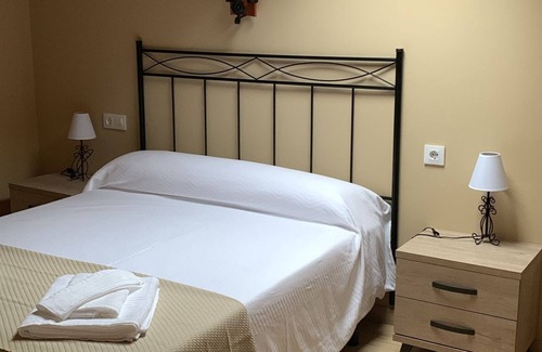 Arroyo de la Luz Haus | COMPLEJO RURAL LA PALOMA