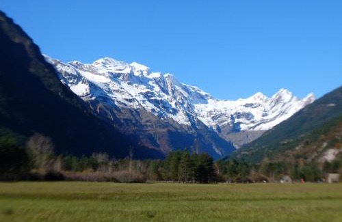 Chisagues Hotel | Complejo Turístico Bielsa Hotel y camping