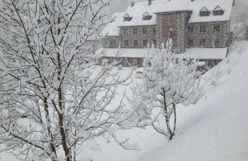 Chisagues Hotel | Complejo Turístico Bielsa Hotel y camping