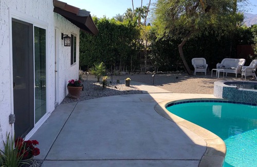 Sonora Sunrise Haus | Completely redone Palm Springs Oasis!