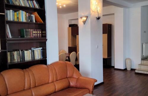 Eselnita Haus | Conacul de la Dunăre, Eșelnița