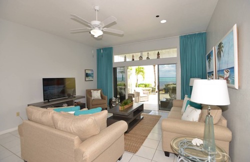 Blossom Village Eigentumswohnung | Conch Club 4 on Little Cayman Island