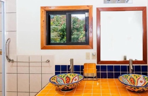 Dangriga Haus | Condo Caribbean Dreams