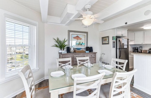 Duck Eigentumswohnung | Condo in Duck with ocean and pool views