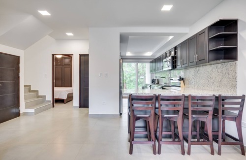 Villarreal Haus | Condo Jacarandas #15, Pool & Gated Security