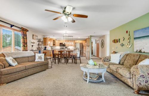 Arkdale Wohnung | Condo On the Green