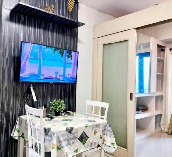 Barangay 76 Hotel | CONDO Staycation Sea Residence MOA-Kharen