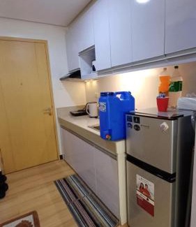 Novaliches Wohnung | Condo Studio with Pool for Staycation