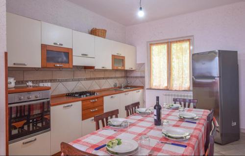 Falerna Wohnung | Confortevole e Spazioso Appartamento 100mq a Falerna con Vista Panoramica sul Golfo con Free WiFi e Smart Tv