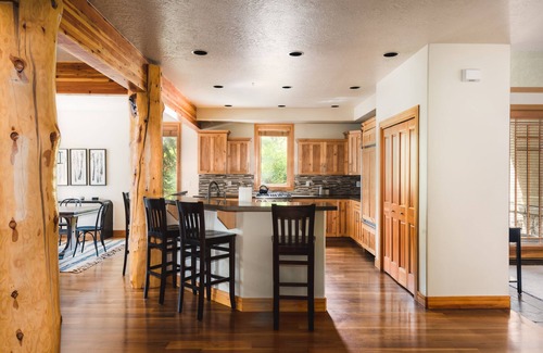 Park Meadows Kabine | Conifer by AvantStay | Secluded Cabin Amongst the Trees w/ Hot Tub