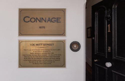 Battery Point Haus | Connage - Historic Battery Point Police Station