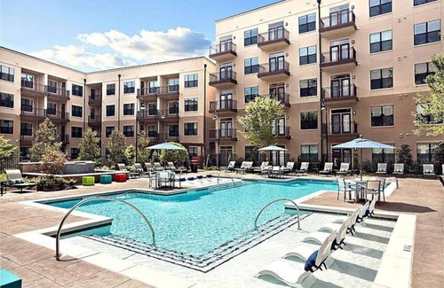 Loring Heights Wohnung | Contemporary Midtown Apt., Near Atlantic Station