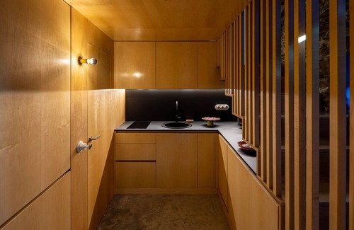 Piodao Haus | Contemporary styled studio
