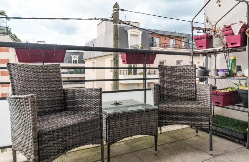Noisy-le-Grand Wohnung | Convenient 2BR Apt near subway