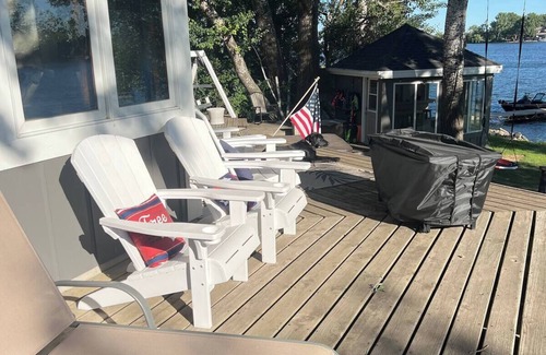 Aberdeen Haus | Convenient Lake Cottage Quick Trip To Aberdeen