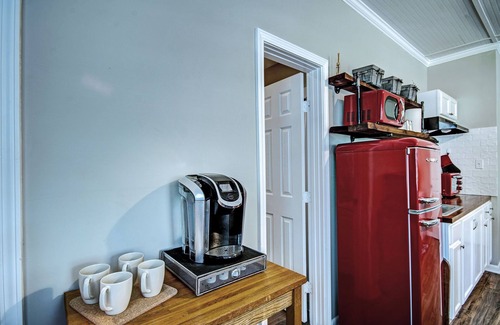 Tougaloo Wohnung | Convenient/Safe Location: Studio APT near WholeFoods