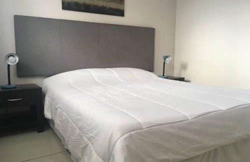 El Cipres Wohnung | Conveniente ubicación en zona muy silenciosa Apt 3