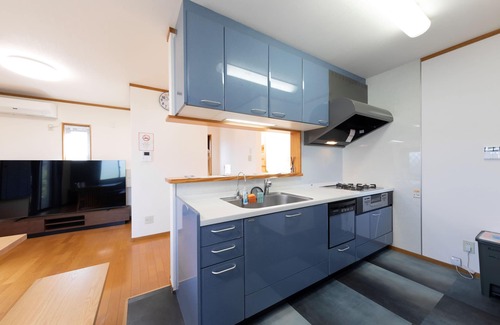 Ena Wohnung | Conveniently located in front of JR Ena Station! Tourism, business, and long-term stays are also available.