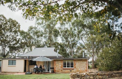 Clare Haus | Cooke Cottage