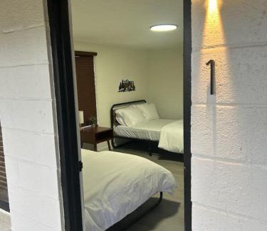 Cookson Haus | Cookson Resort - Tenkiller Cabin 2