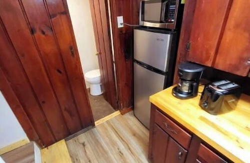 Frederick Sonstige | Cool Smokehouse on historic Manor House grounds!