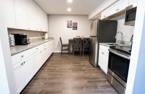 Spring Hill Eigentumswohnung | Copper Ridge! New Lovely 2 bedroom unit! 1200 sqf