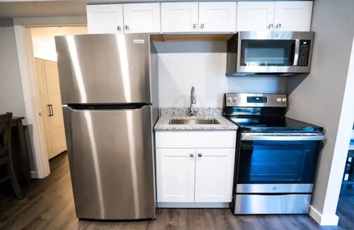 Spring Hill Eigentumswohnung | Copper Ridge! New Lovely 2 bedroom unit! 1200 sqf