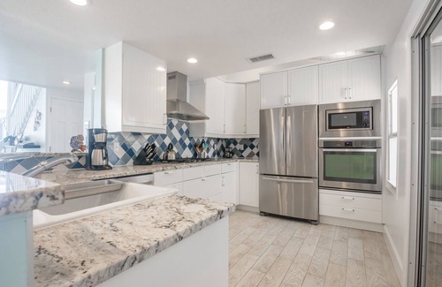 North Side Villa | Coral Loft: Lässiges Wohnen mit einem Hauch von Luxus auf Grand Cayman