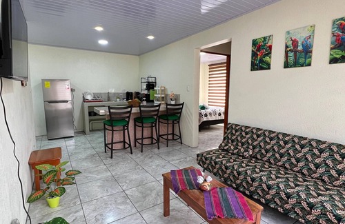 Puerto Jimenez Wohnung | Corcovado Abi Apartment, in the center of Puerto Jimenez