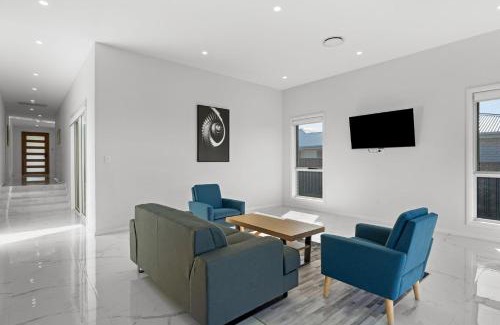 Nulkaba Haus | Cork & Vine on Coolalta - A Cellar Door Escape