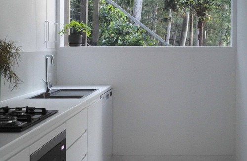 Pearl Beach Wohnung | Corymbia -stones throw to pristine waters of Pearl Beach and National park walks