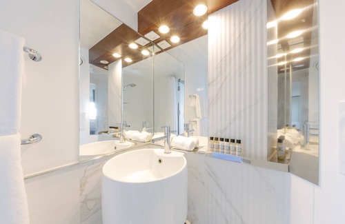 Barra Bootsverleih | Costa do Sal - Boat Lounge Hotel