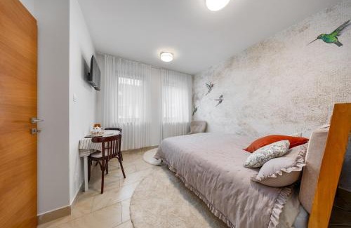 Trnava Wohnung | Cosy Apartment, Near Downtown, Self Check-in