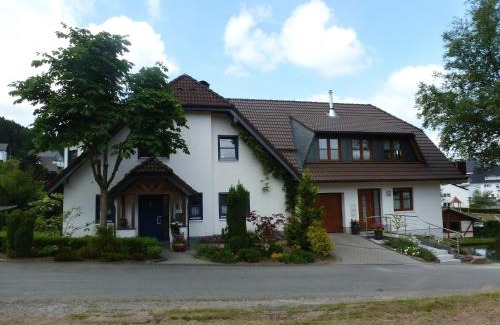 Brachthausen Wohnung | Cosy apartment with private garden in Brachthausen in the Sauerland