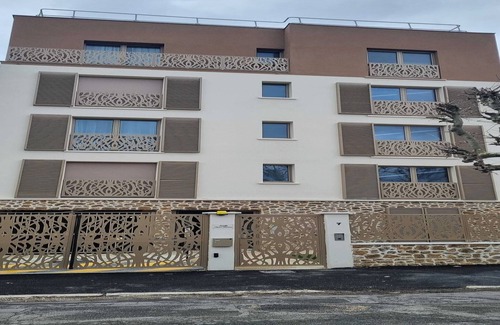Champigny-sur-Marne Wohnung | Gemütliches Apartment mit Balkon – 6 Personen – in der Nähe von Disney/Paris