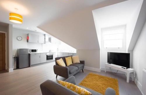 Brentwood Wohnung | Cosy, Bright, 1 Bed Flat