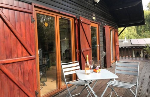 Ny Skihütte | Cosy cabin full of charm and simplicity