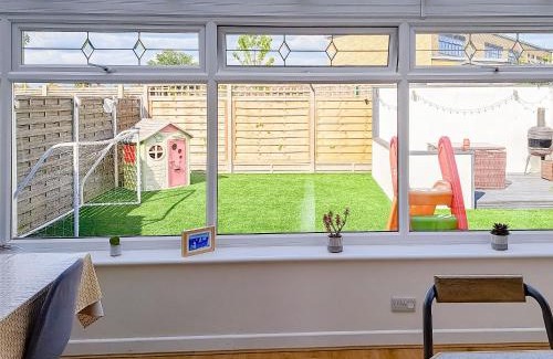 Cheltenham Haus | Cosy Cotswolds House